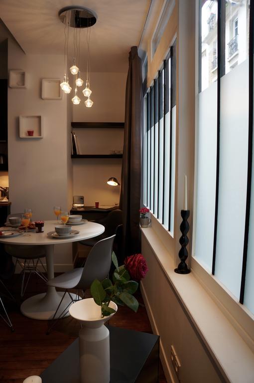 Studios De Charme A Montmartre Párizs Szoba fotó